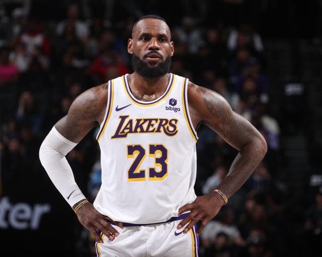 完美世界竞技平台-詹皇1+1顶薪留队搭档儿子 湖人引援计划宣告失败